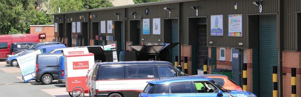 Pimlico Rd, Runcorn à louer - Photo de l’immeuble – Image 3 sur 5