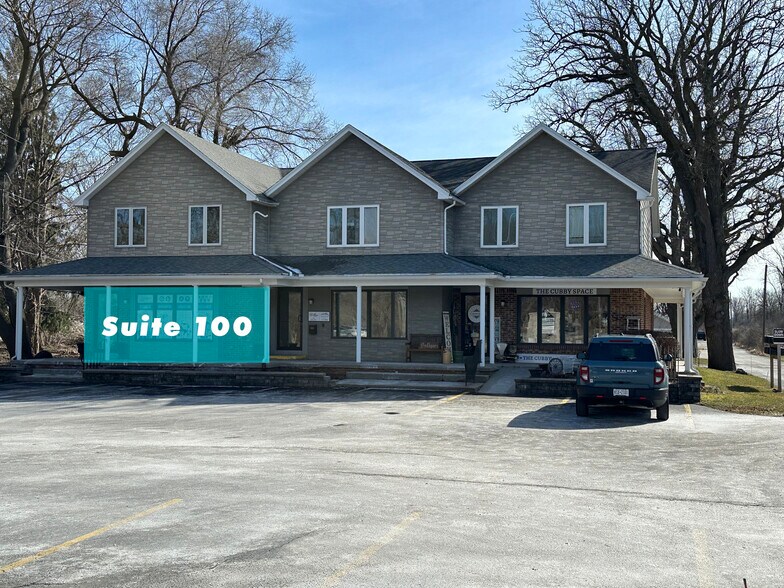 9735 Main St, Clarence, NY à louer - Photo de l’immeuble – Image 1 sur 3
