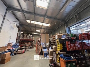 13 Rue De La Pierre Millière, Saint-Quentin-Fallavier à vendre Photo intérieure– Image 2 sur 5
