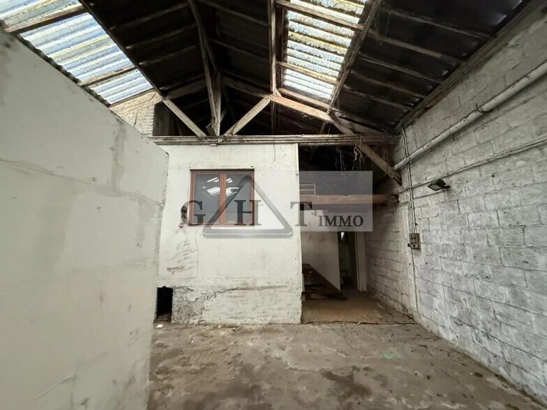 Industriel/Logistique dans Colombes à vendre - Photo intérieure – Image 2 sur 8