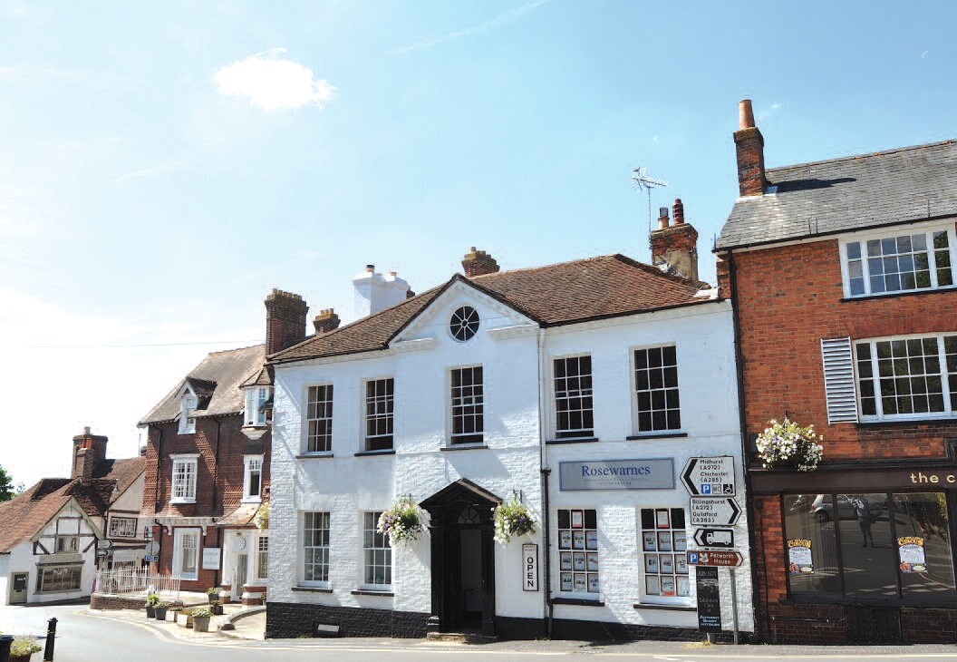 Market Sq, Petworth à louer Photo principale– Image 1 sur 2