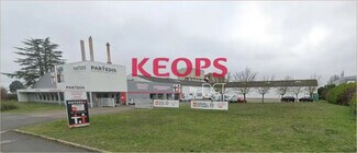 Plus de détails pour Local d'activités à louer