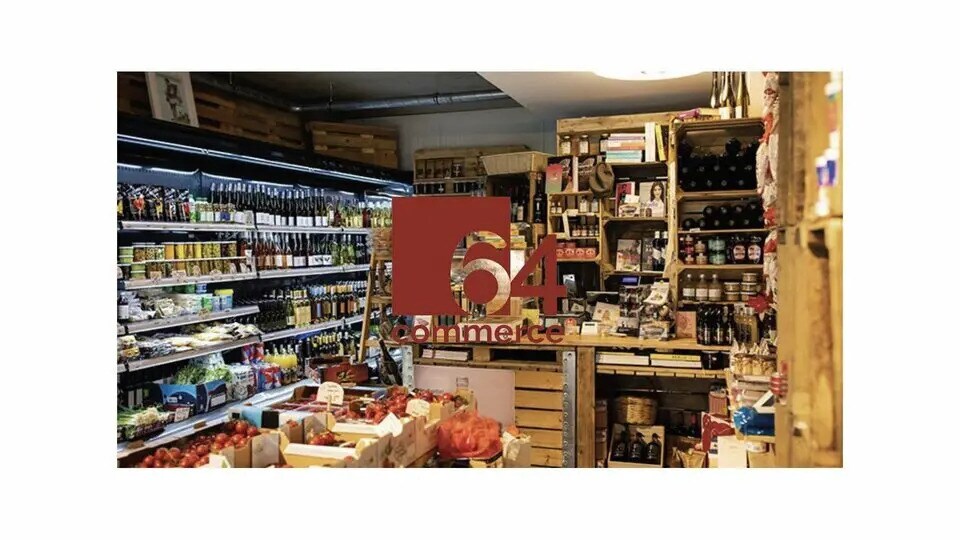 Local commercial dans Bordeaux à louer - Photo de l’immeuble – Image 2 sur 2
