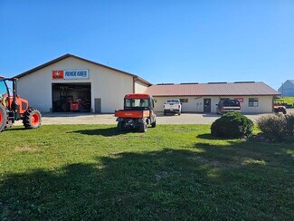 Plus de détails pour 727 E Main St, Waukon, IA - Industriel/Logistique à louer