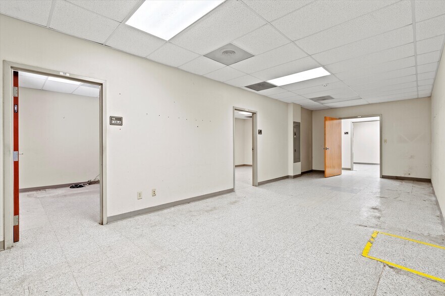 167 Comfort Rd, Palatka, FL à louer - Photo intérieure – Image 3 sur 29