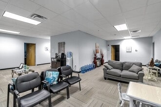 2355 Union Rd, Cheektowaga, NY à louer Photo intérieure– Image 1 sur 6