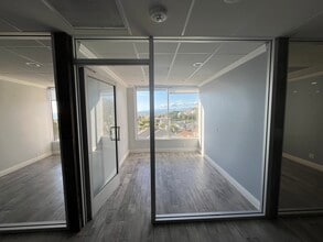 2615 Pacific Coast Hwy, Hermosa Beach, CA à louer Photo intérieure– Image 1 sur 7