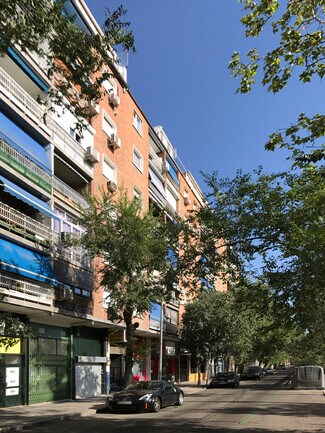 Plus de détails pour Calle de Manuel Ferrero, 5, Madrid - Logement à vendre