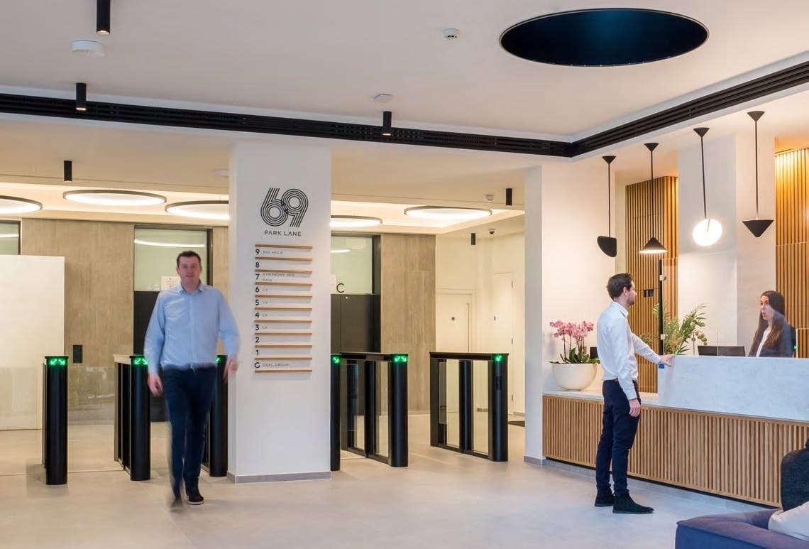 69 Park Ln, Croydon à louer Photo intérieure– Image 1 sur 8