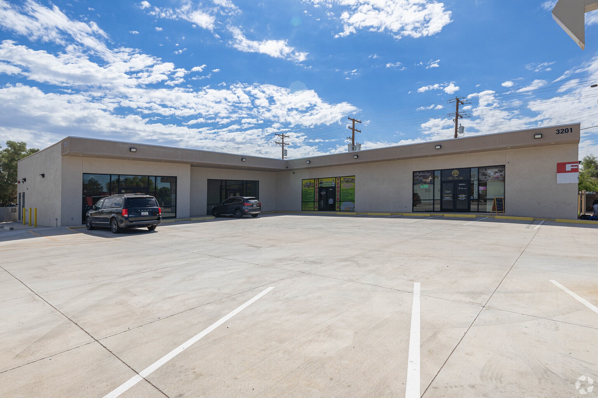 3201 Oak, Phoenix, AZ à louer Photo principale– Image 1 sur 25