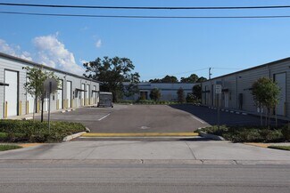 Plus de détails pour 2073 & 2079 Calumet St, Clearwater, FL - Local d'activités, Industriel/Logistique à louer