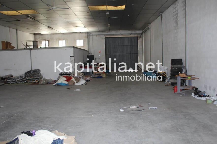 Industriel/Logistique dans Ontinyent, Valencia à vendre - Photo de l’immeuble – Image 3 sur 4