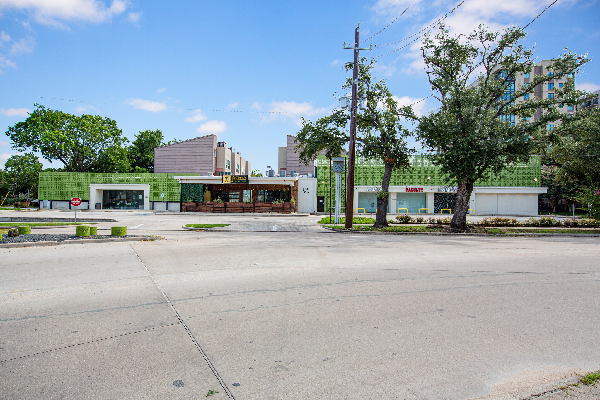302 Fairview St, Houston, TX à louer Photo de l’immeuble– Image 1 sur 4