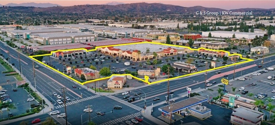 4030-4120 N Harbor Blvd, Fullerton, CA à louer - Photo de l’immeuble – Image 3 sur 3