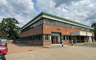 Plus de détails pour Honeycrock Ln, Redhill - Bureau à louer