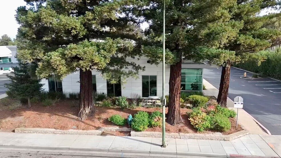 555 Clyde Ave, Mountain View, CA à louer - Vidéo sur l’annonce professionnelle – Image 2 sur 14