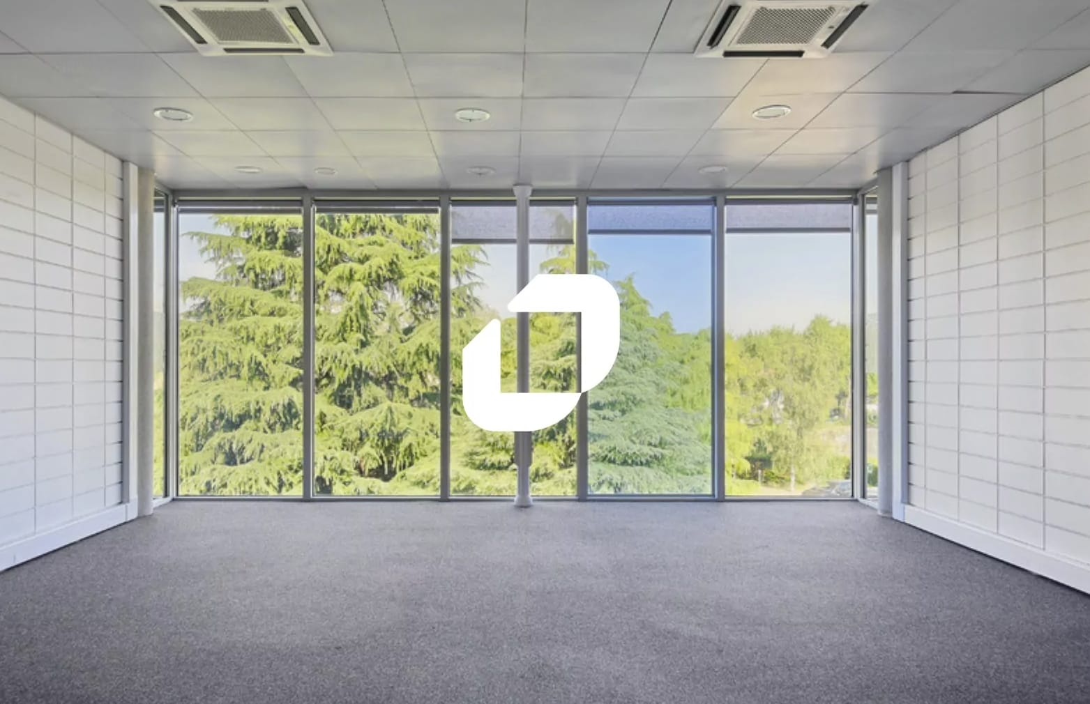 Bureau dans Évry-Courcouronnes à louer Photo intérieure– Image 1 sur 9