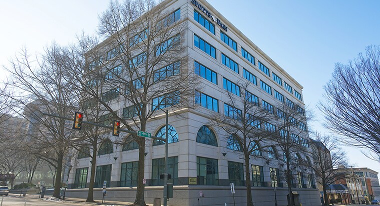 411 E Franklin St, Richmond, VA à louer - Photo principale – Image 1 sur 14