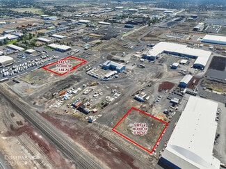 Plus de détails pour 601 E Antler Ave, Redmond, OR - Terrain à louer