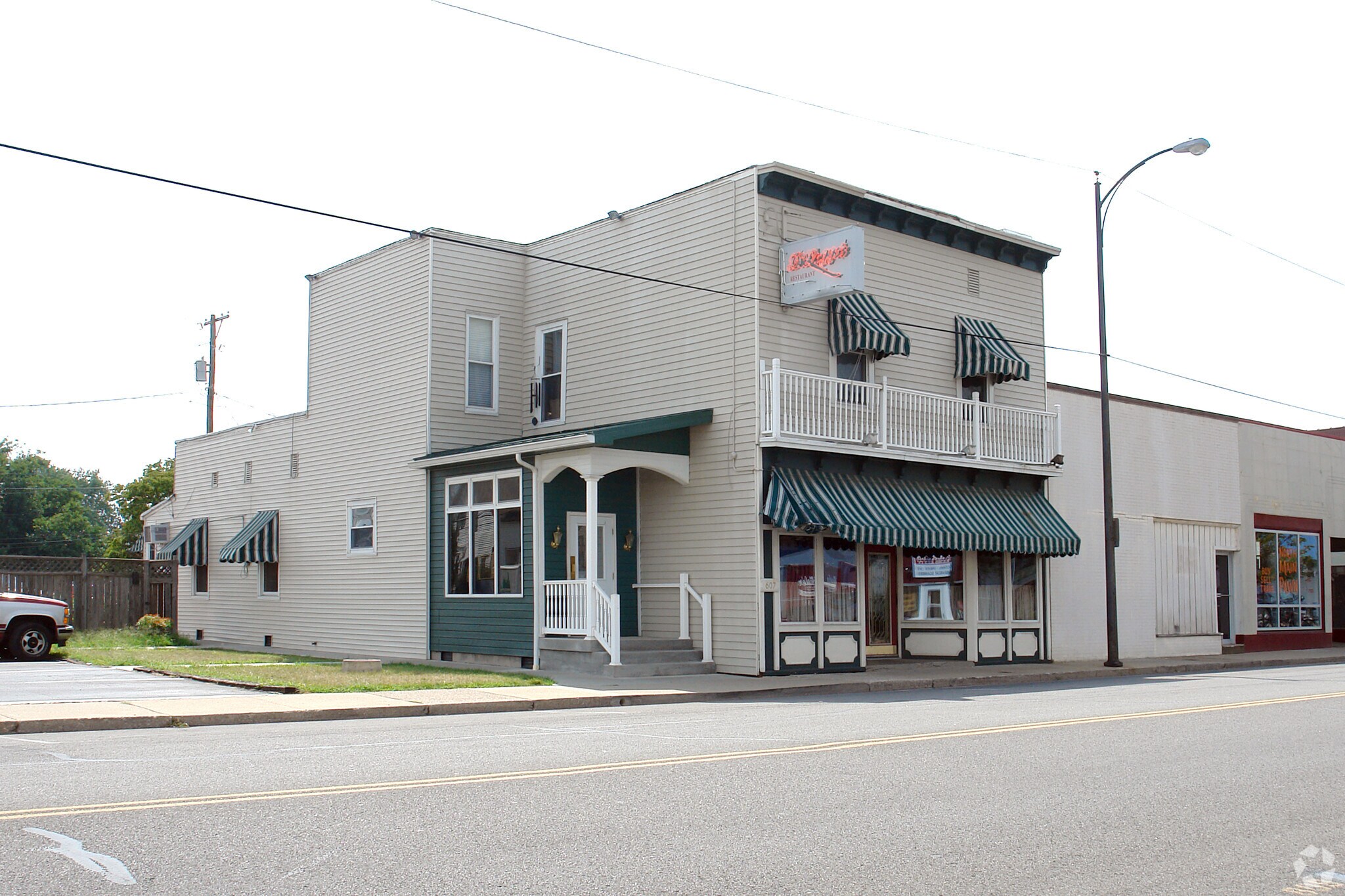 Evansville-Investment Portfolio for Sale portefeuille de 3 biens à vendre sur LoopNet.fr Photo principale– Image 1 sur 4
