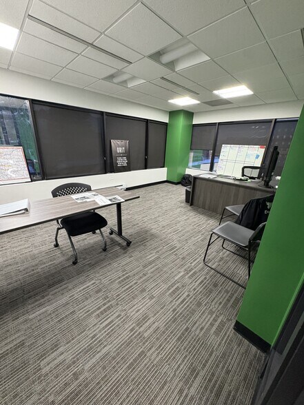 6600 E Hampden Ave, Denver, CO à louer - Photo intérieure – Image 3 sur 12