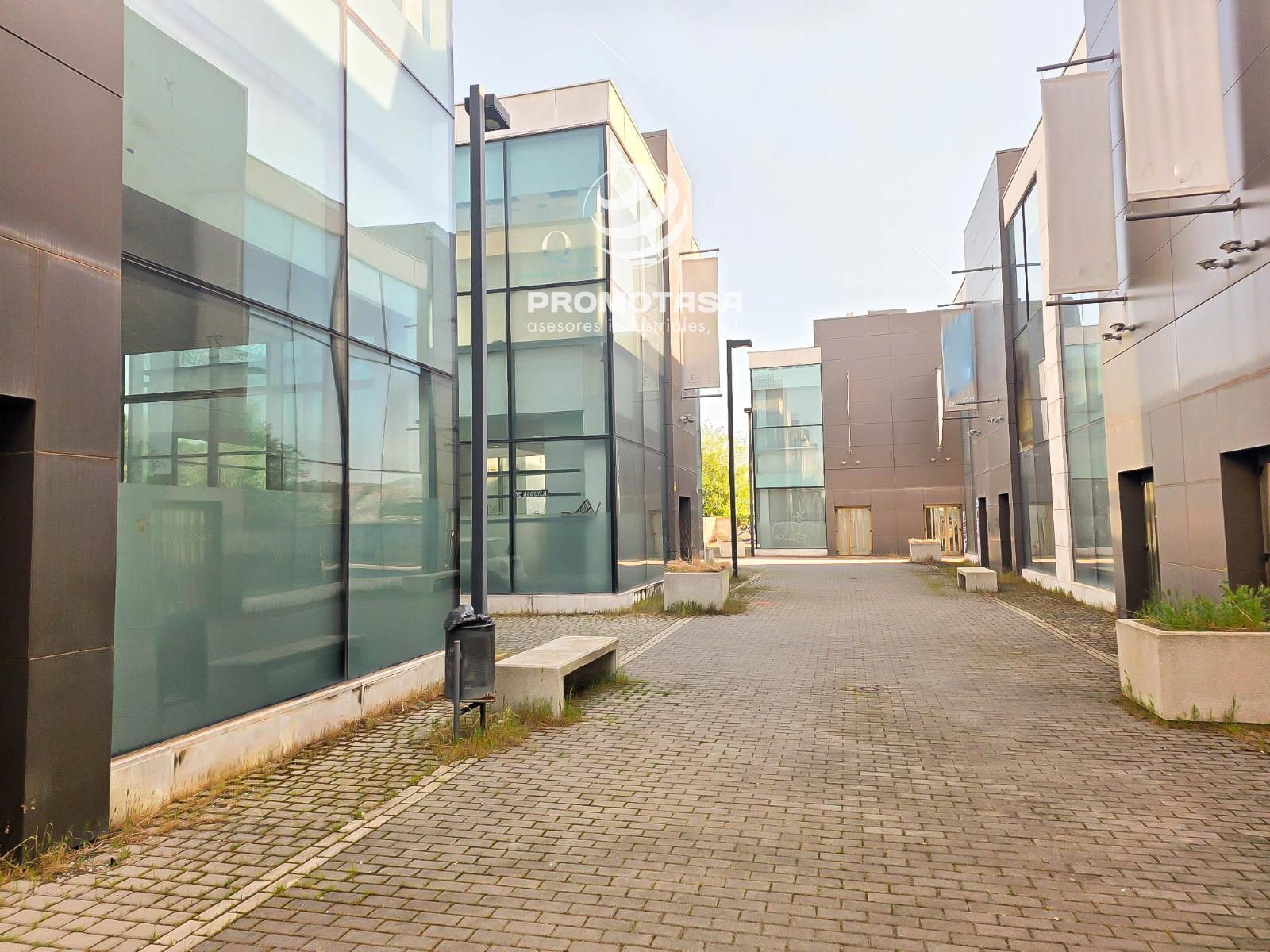 Local commercial dans Arganda del Rey, Madrid à louer Photo principale– Image 1 sur 2