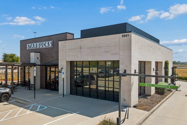 Plus de détails pour 5981 High Point Dr, Irving, TX - Local commercial à louer
