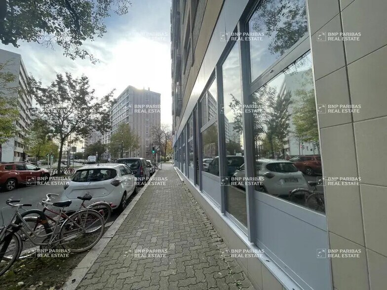 Bureau dans Strasbourg à louer - Photo de l’immeuble – Image 2 sur 17