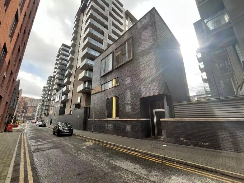 King St, Salford à louer - Photo de l’immeuble – Image 3 sur 3