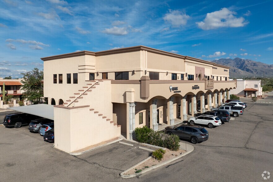 2292 W Magee Rd, Tucson, AZ à louer - Photo de l’immeuble – Image 3 sur 14