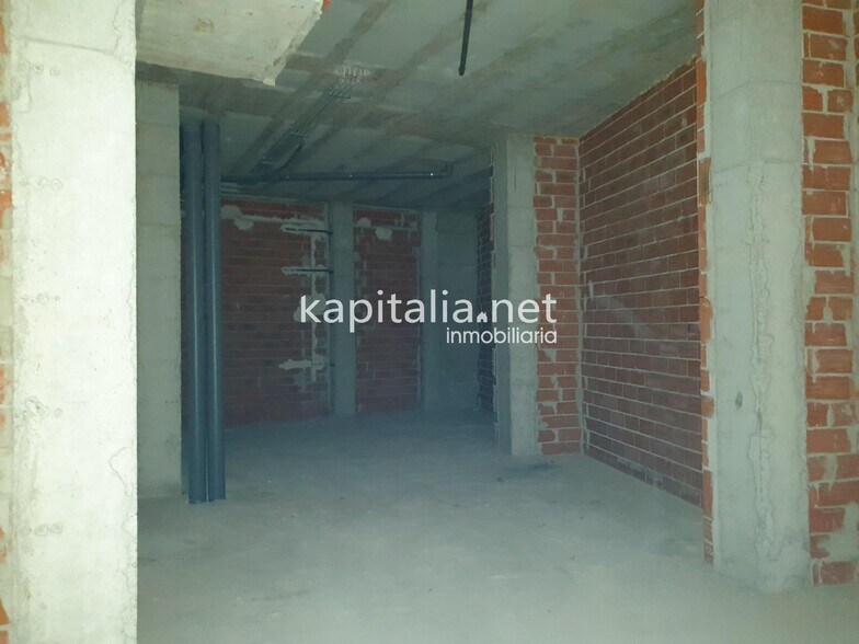 Local commercial dans Ontinyent, Valencia à vendre - Photo de l’immeuble – Image 3 sur 4