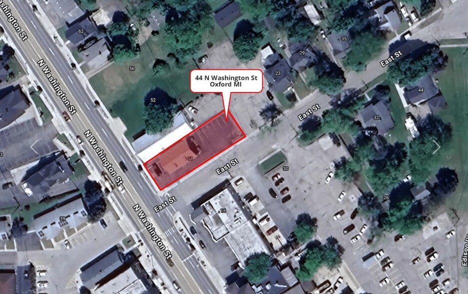 44 N Washington Ave, Oxford, MI à vendre - Photo principale – Image 1 sur 1