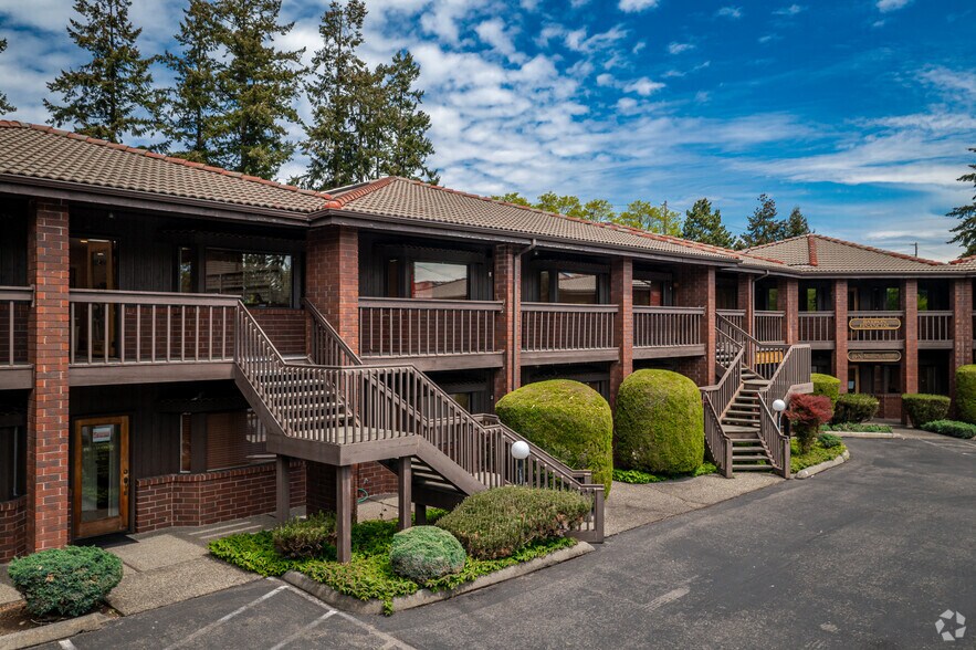 315 39th Ave SW, Puyallup, WA à louer - Photo de l’immeuble – Image 3 sur 4