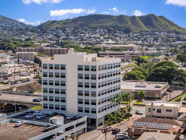1520 Liliha St, Honolulu, HI à vendre - Photo de l’immeuble – Image 2 sur 12