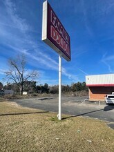 718 W Jackson St, Thomasville, GA à louer Photo intérieure– Image 2 sur 4