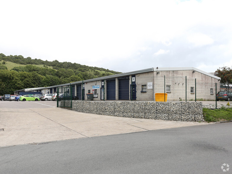 Poulton Clos, Dover à louer - Photo de l’immeuble – Image 1 sur 5