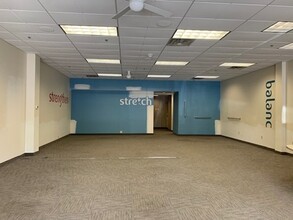 3800 W Old Shakopee Rd, Bloomington, MN à louer Photo intérieure– Image 1 sur 6