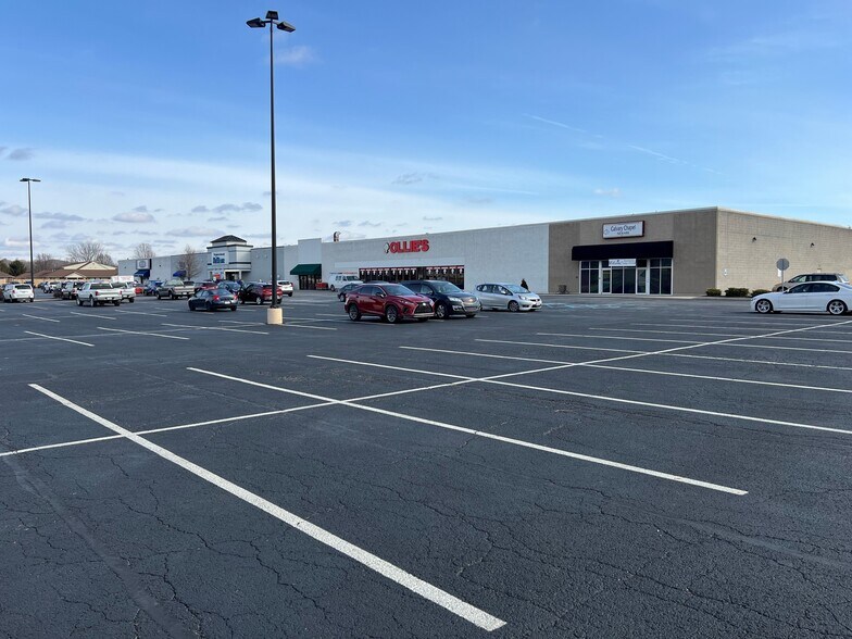 1660-1680 N 21st St, Newark, OH à louer - Photo de l’immeuble – Image 1 sur 2