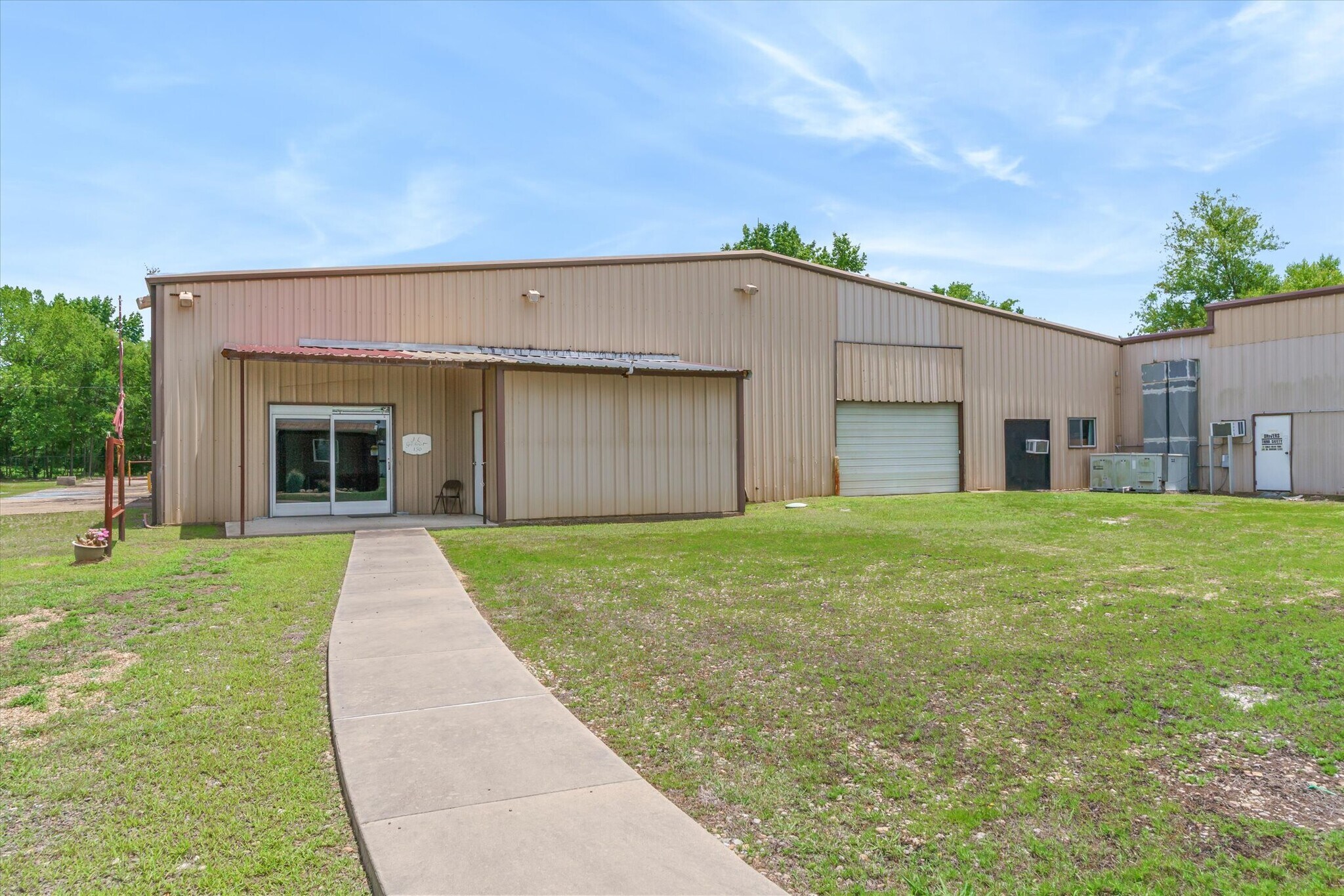 7439 FM 314, Ben Wheeler, TX à vendre Photo de l’immeuble– Image 1 sur 37