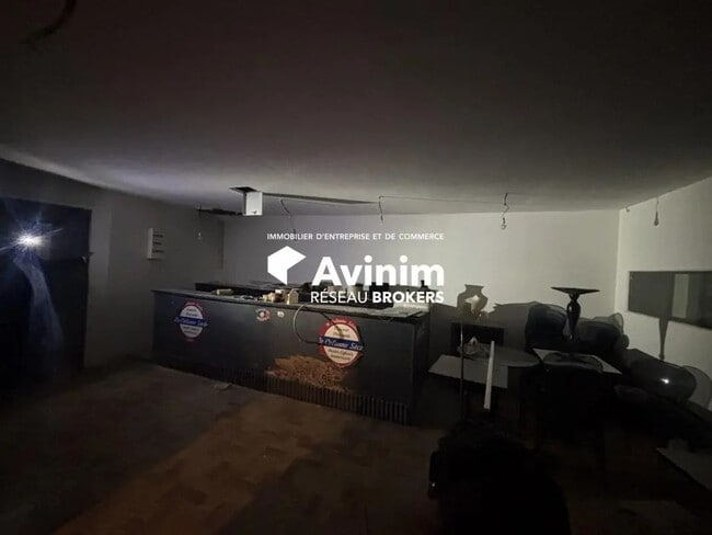Plus de détails pour Local commercial à vendre