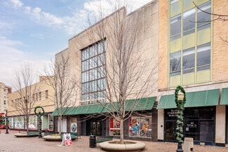 Plus de détails pour 30 Du Page Ct, Elgin, IL - Bureau à louer