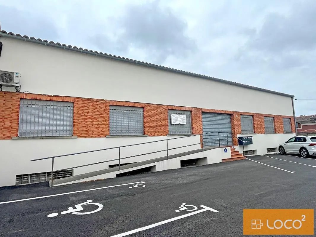 184 Avenue Antoine De Saint Exupéry, Toulouse à louer Photo de l’immeuble– Image 1 sur 9