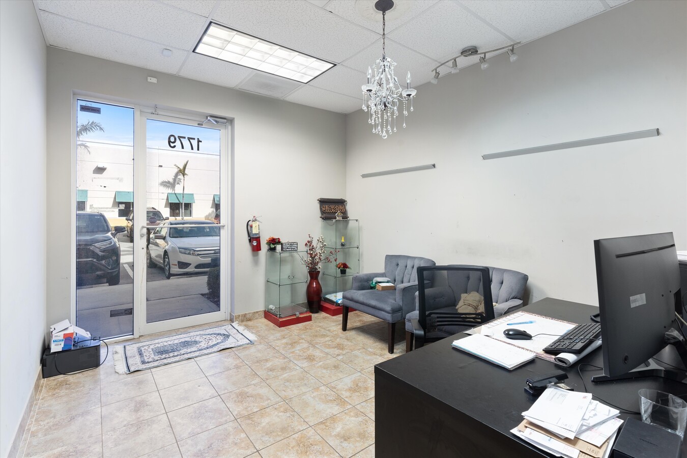 1747-1781 Banks Rd, Margate, FL 33063 - Lot 1781 - - Photo intérieure - Image 2 of 18