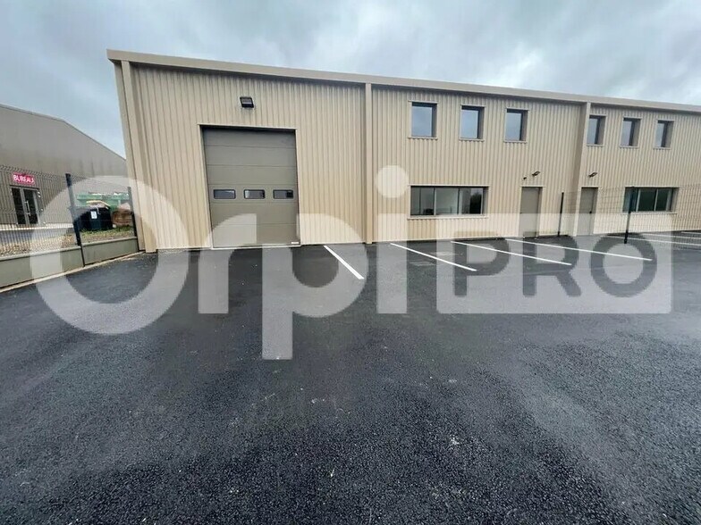 6 Rue Des Cumines, Vrigny à louer - Photo de l’immeuble – Image 1 sur 5