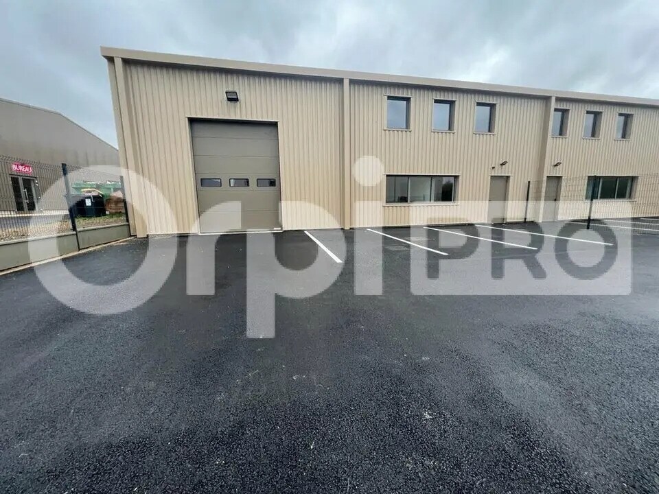 6 Rue Des Cumines, Vrigny à louer Photo de l’immeuble– Image 1 sur 6