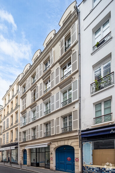 7 Rue De Duras, Paris à vendre - Photo de l’immeuble – Image 2 sur 3