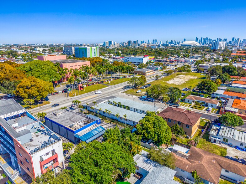 2900 W Flagler St, Miami, FL à vendre - Photo de l’immeuble – Image 3 sur 40