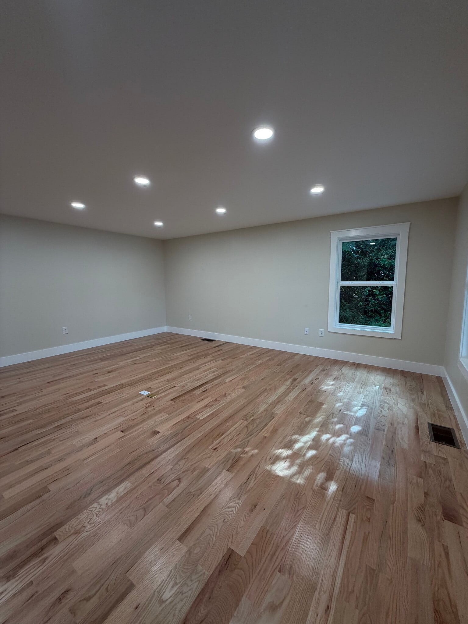 84 Chatham Suite B St, Pittsboro, NC à louer Photo intérieure– Image 1 sur 6