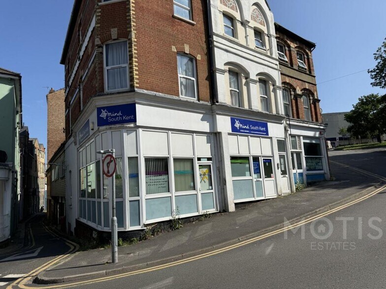 22-26 Dover Rd, Folkestone à vendre - Photo de l’immeuble – Image 1 sur 14