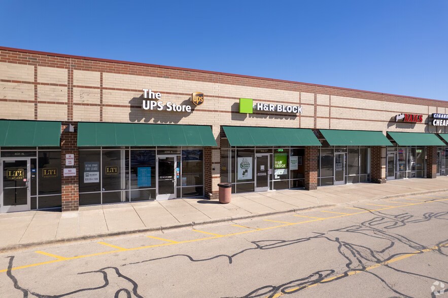 401-445 N Weber Rd, Romeoville, IL à louer - Photo de l’immeuble – Image 3 sur 15